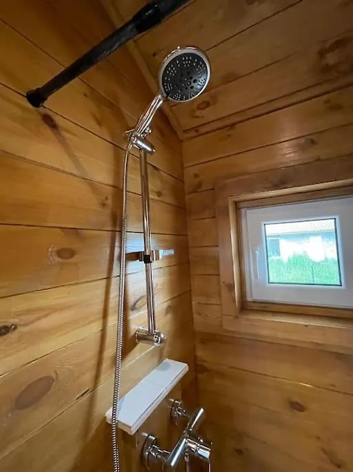 La Cabane A Ingalls Aoste 0*,  Francia
